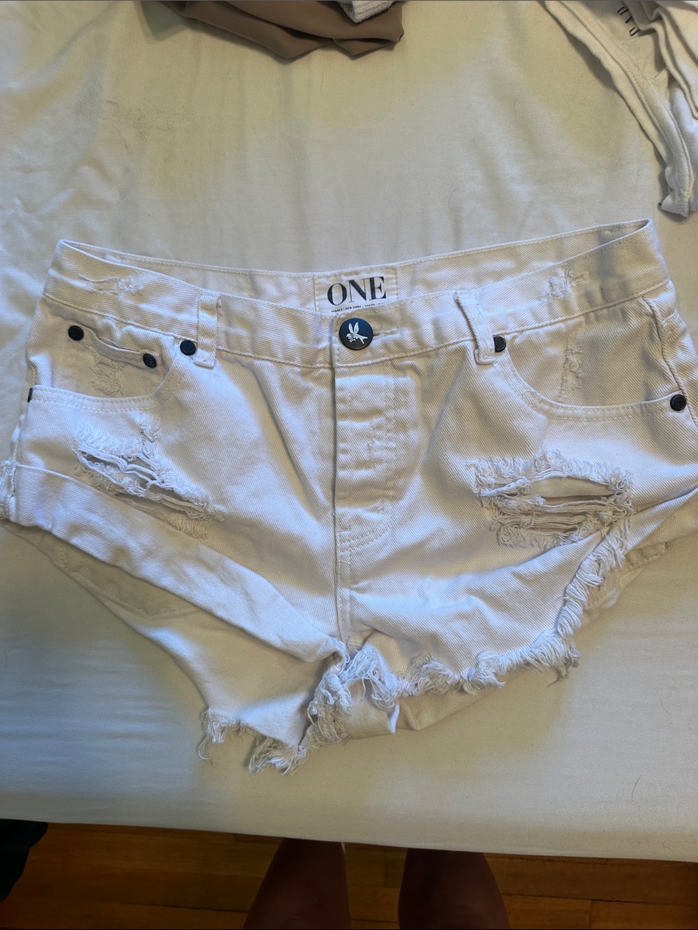 One Teaspoon Bandits White Distressed Denim Shorts for Women